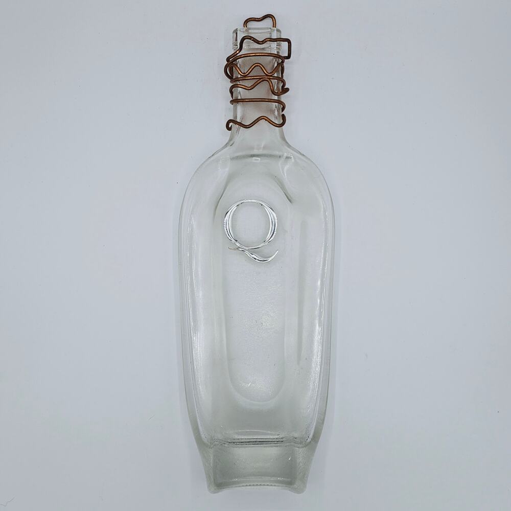 Q Spoon Rest Flatted Bottle Decorative Wall Hanging Clear Glass